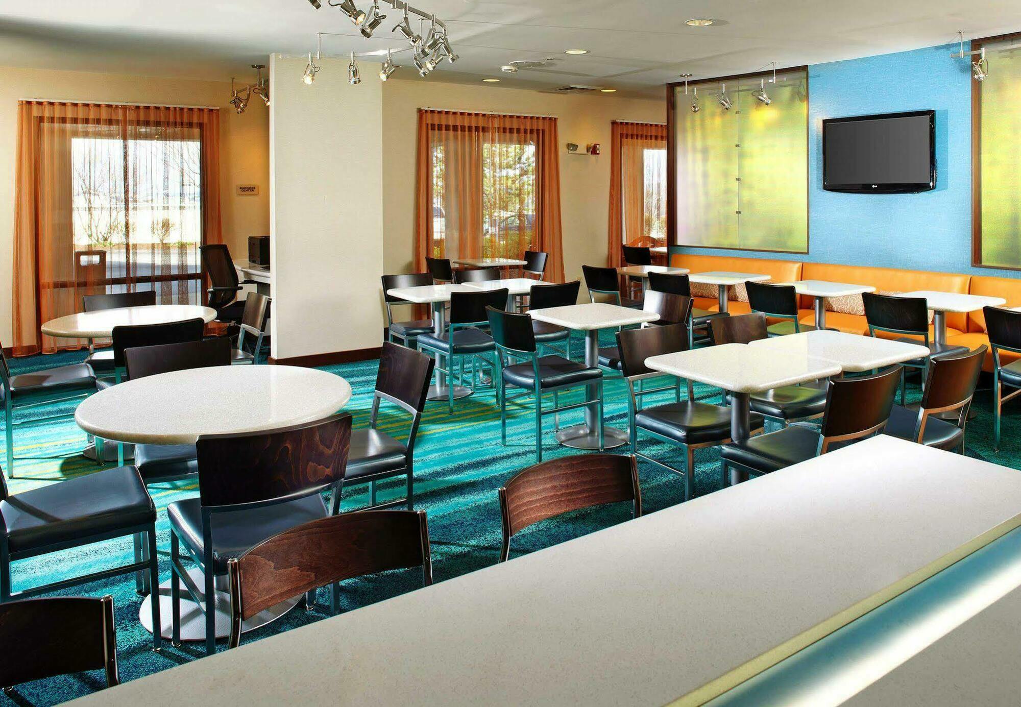 Springhill Suites By Marriott Pittsburgh Washington Restaurant bilde